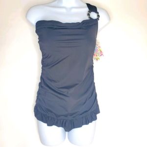 Becca Medium Skirted One Piece Swimsuit